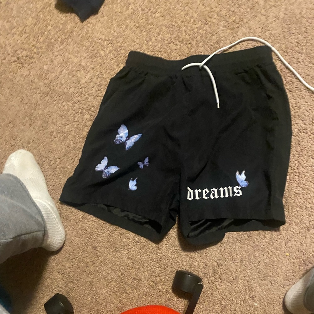 Graphic shorts